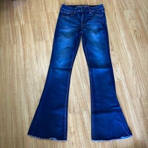 AEO Highrise Slim Flare Jeans - 8